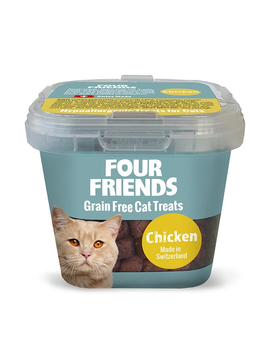 FourFriends - cat treats chicken