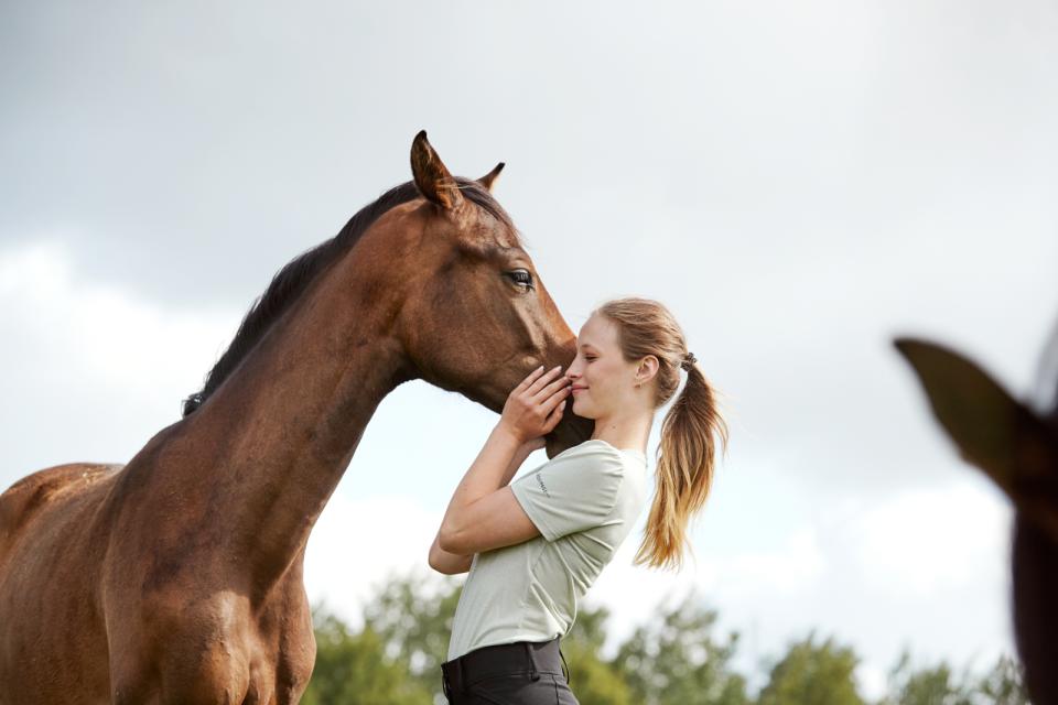 Equipage - mara kortärmad ridblus sage green