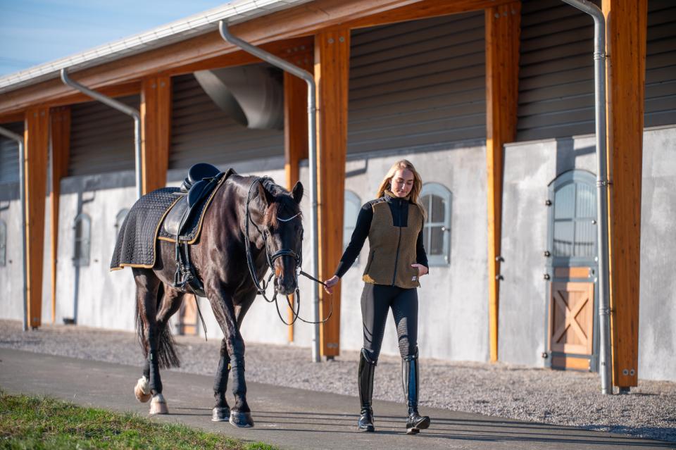 Catago - fir-tech grand ländtäcken svart